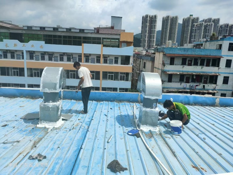 金水钢结构屋面涂料维修方法